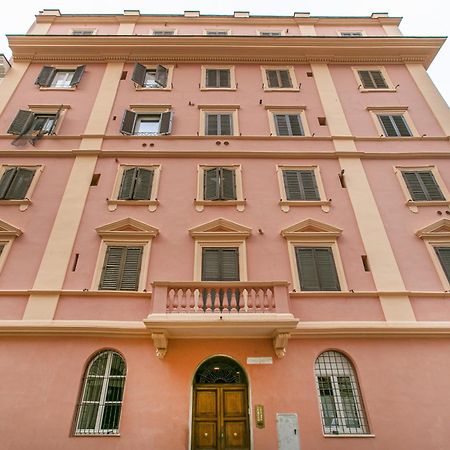 Wwb Colosseo Rom Eksteriør billede
